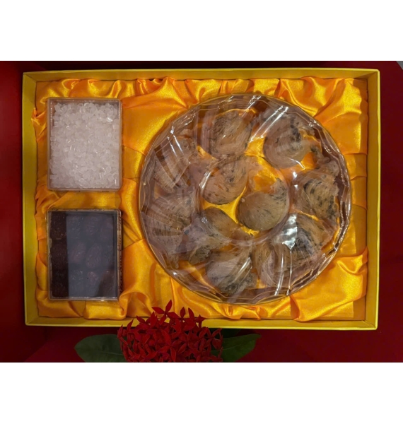 Trọng lượng 200g - Yến thô tự nhiên - Lông nhiều - Tặng kèm nhíp + Táo đỏ + Đường phèn